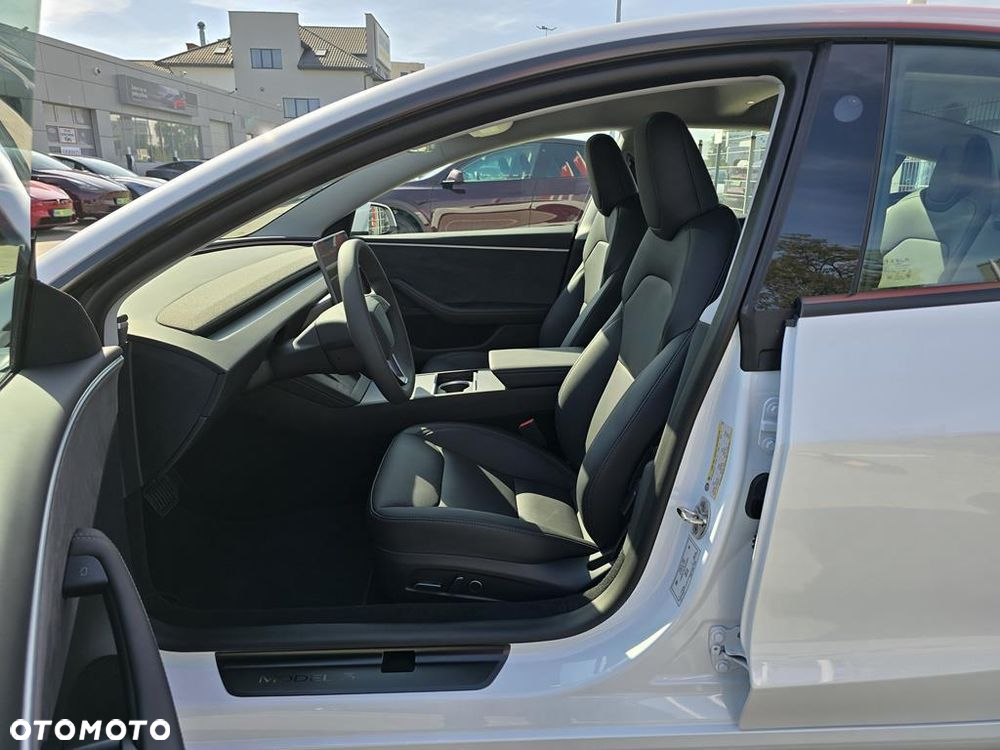 Tesla Model 3 Long Range AWD - 12