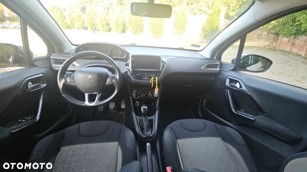 Peugeot 208 1.2 PureTech Active - 15