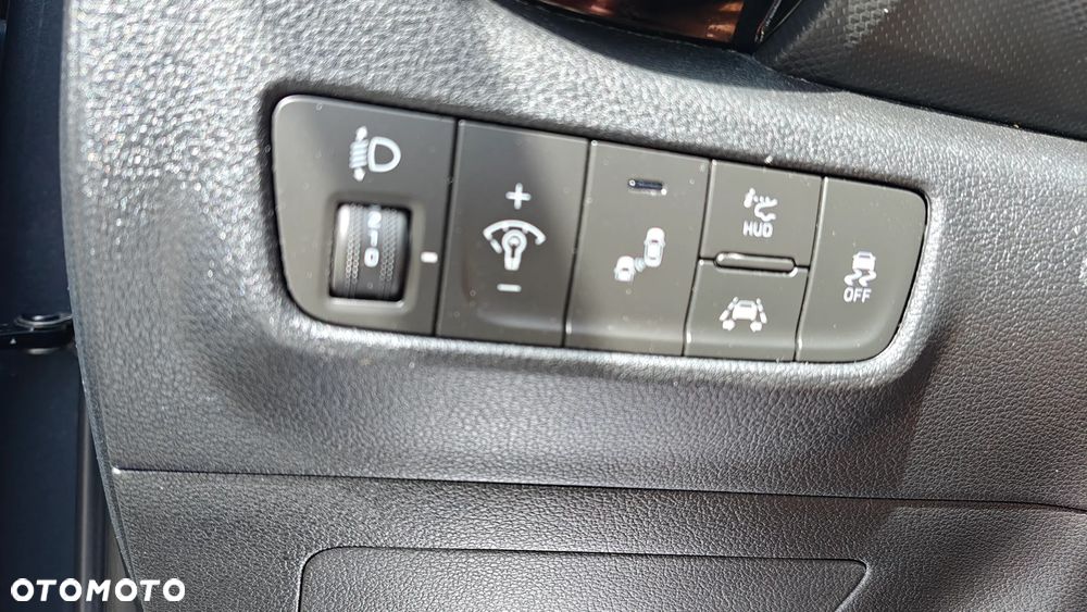 Hyundai Kona 1.6 CRDi DCT Premium - 22