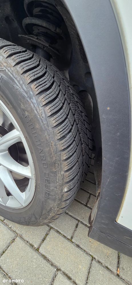 BMW X1 sDrive18i Advantage - 9