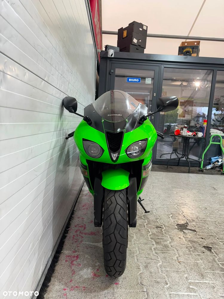 Kawasaki ZX - 27