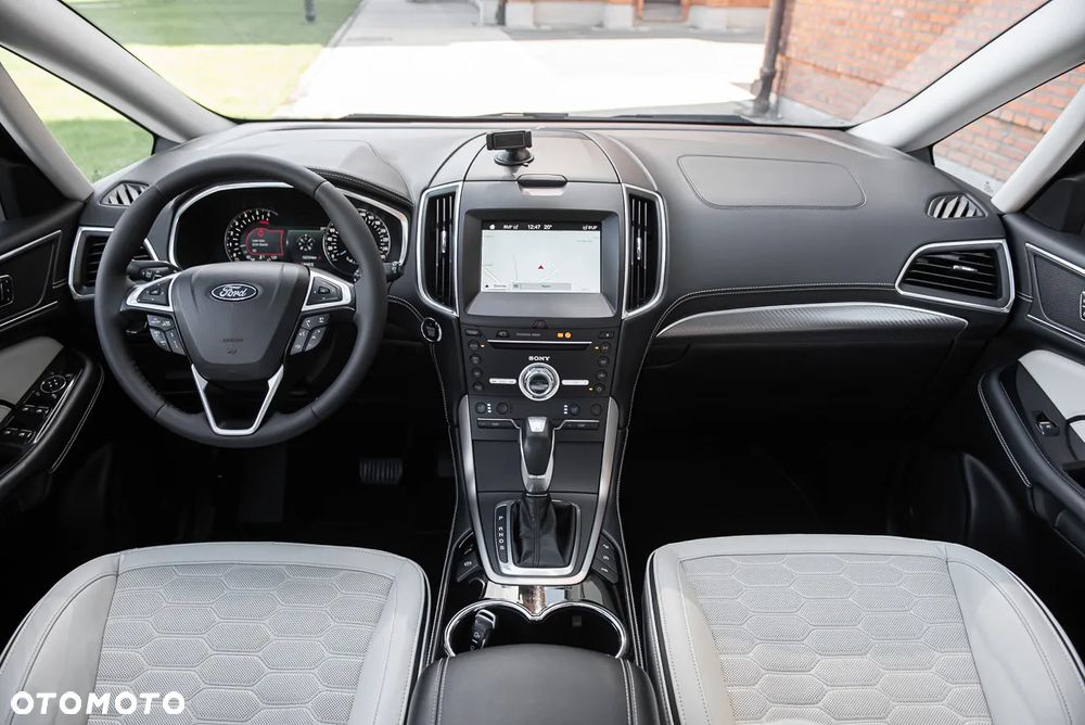 Ford S-Max 2.0 TDCi 4WD Vignale PowerShift - 31