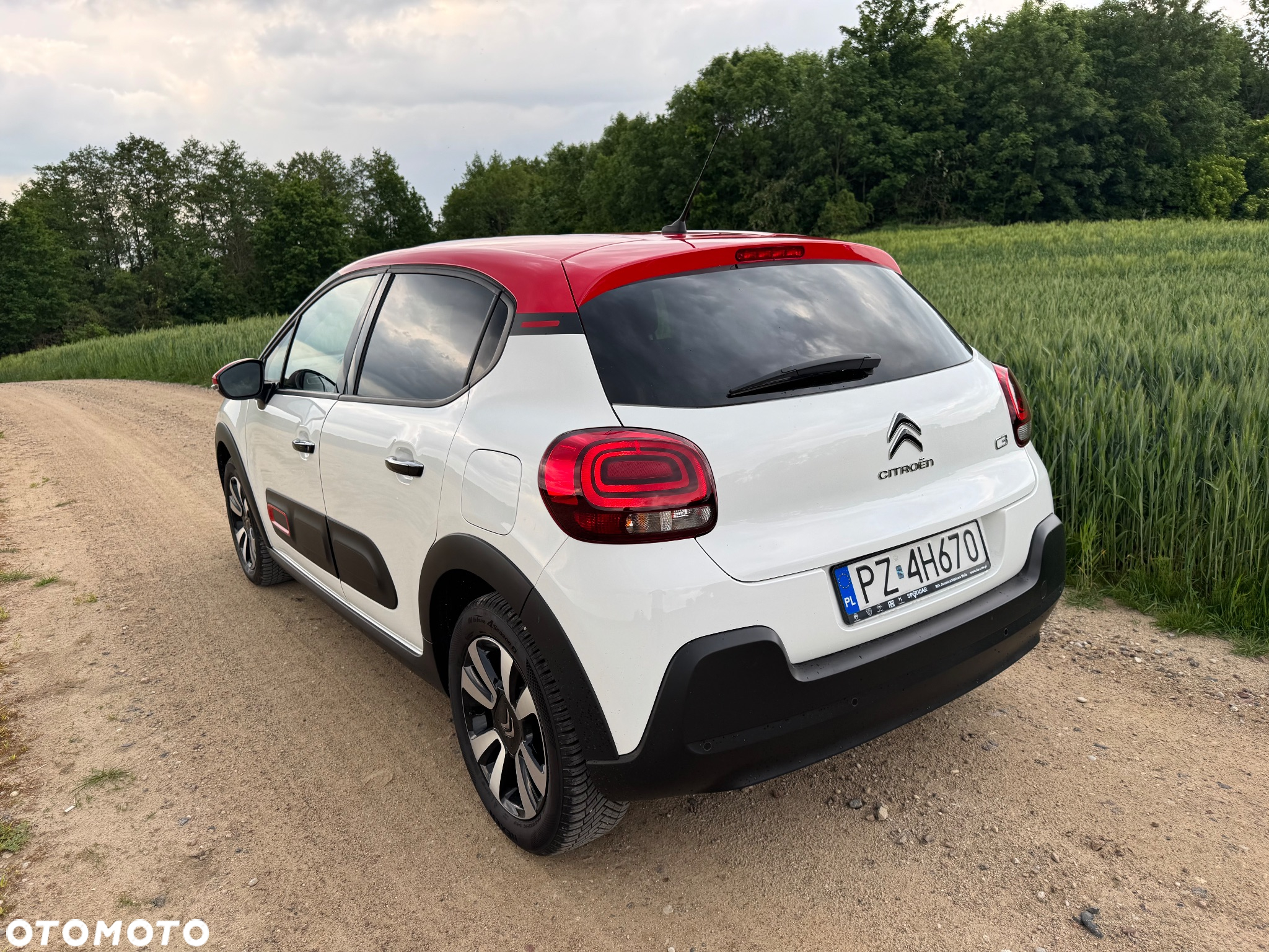 Citroën C3 1.2 PureTech Shine EAT6 - 7