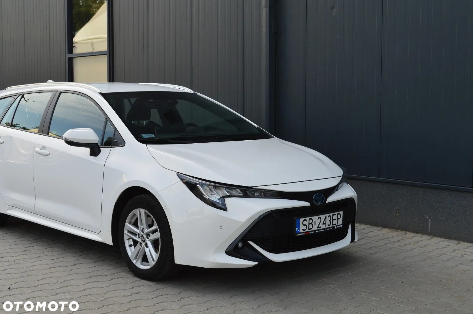 Toyota Corolla 2.0 Hybrid Comfort - 5