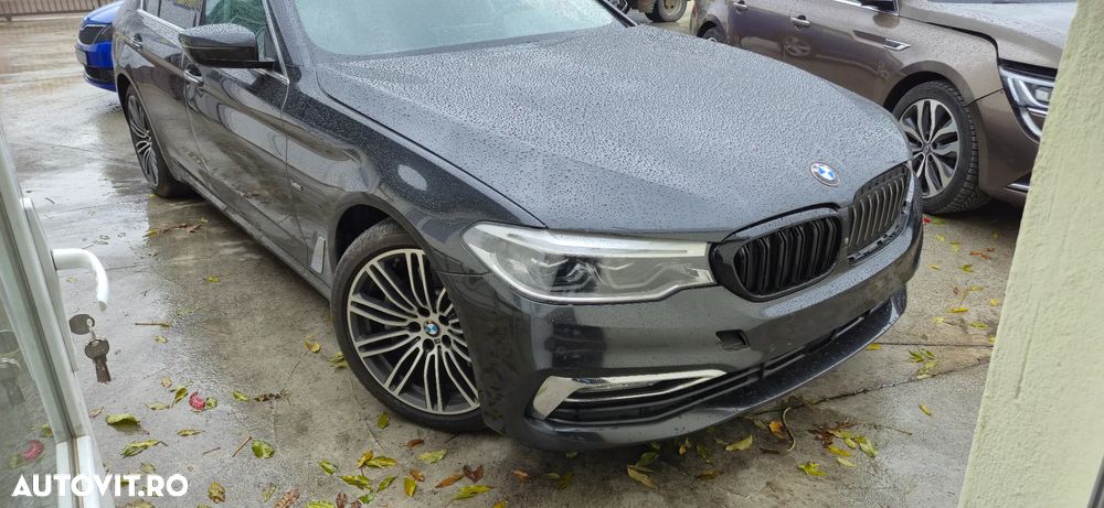 BMW Seria 5 530d Aut. Luxury Line - 4