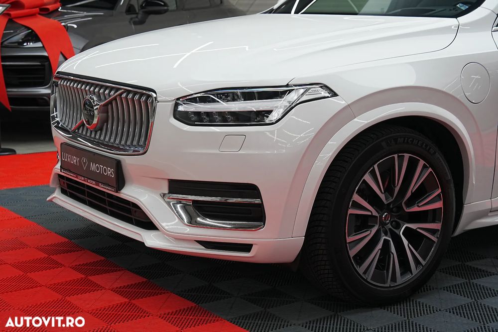 Volvo XC 90 T8 AWD Recharge Geartronic Inscription - 17