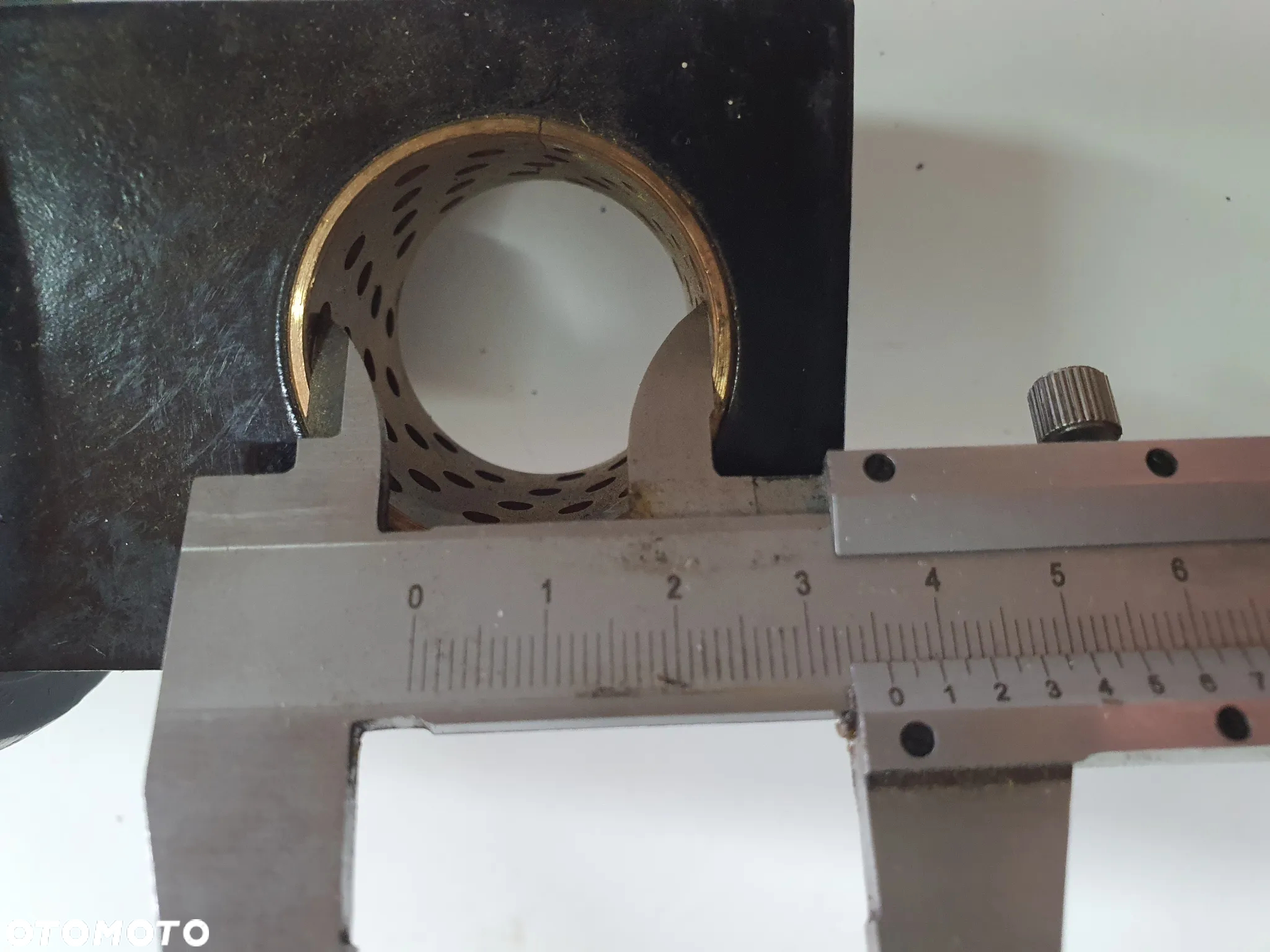 Siłownik hydrauliczny podnoszenia MBB Hubfix fi 70 mm 1008114H - 4