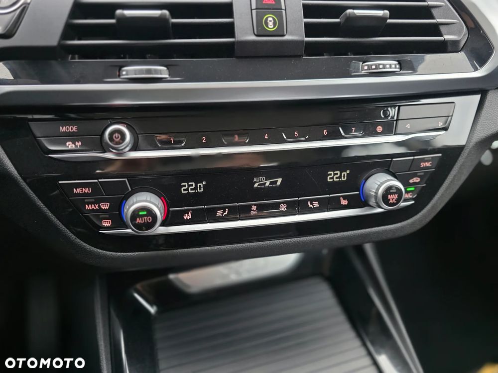 BMW X3 xDrive20i GPF Business Edition sport - 21