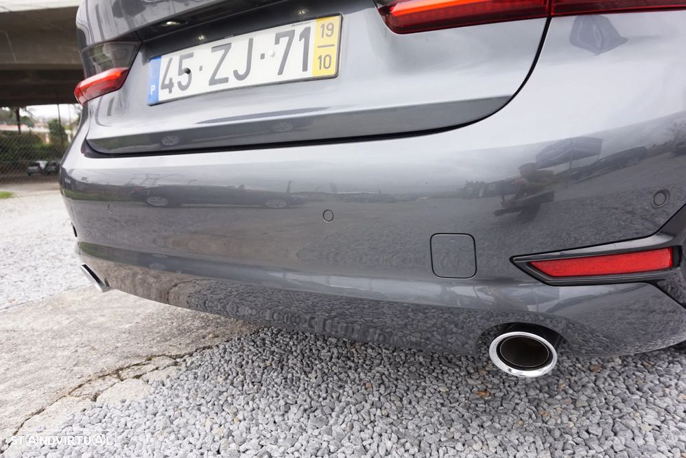 BMW 330 e Corporate Edition Auto - 11