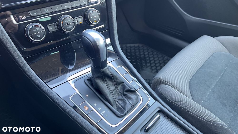 Volkswagen Golf 2.0 TDI BMT Highline DSG - 6