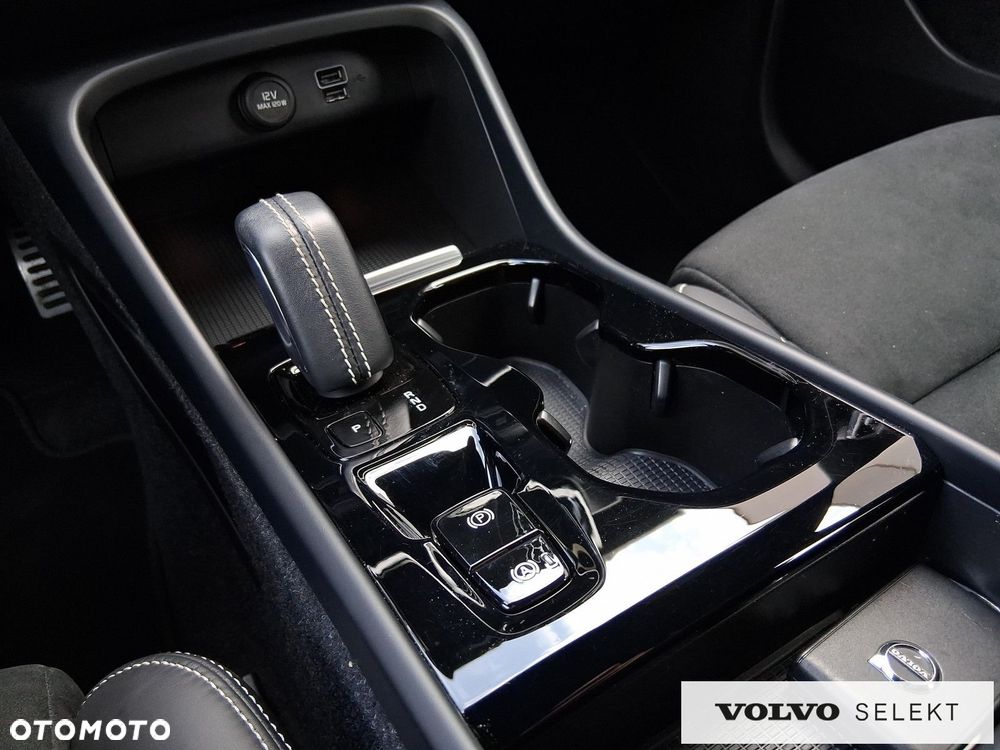Volvo XC 40 - 13