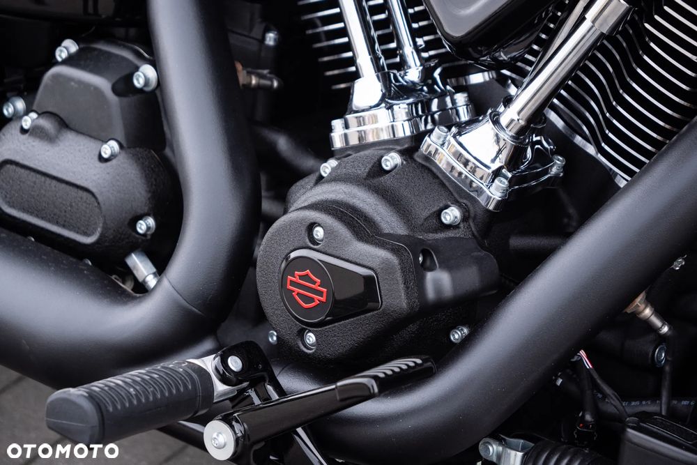 Harley-Davidson Softail Low Rider - 14