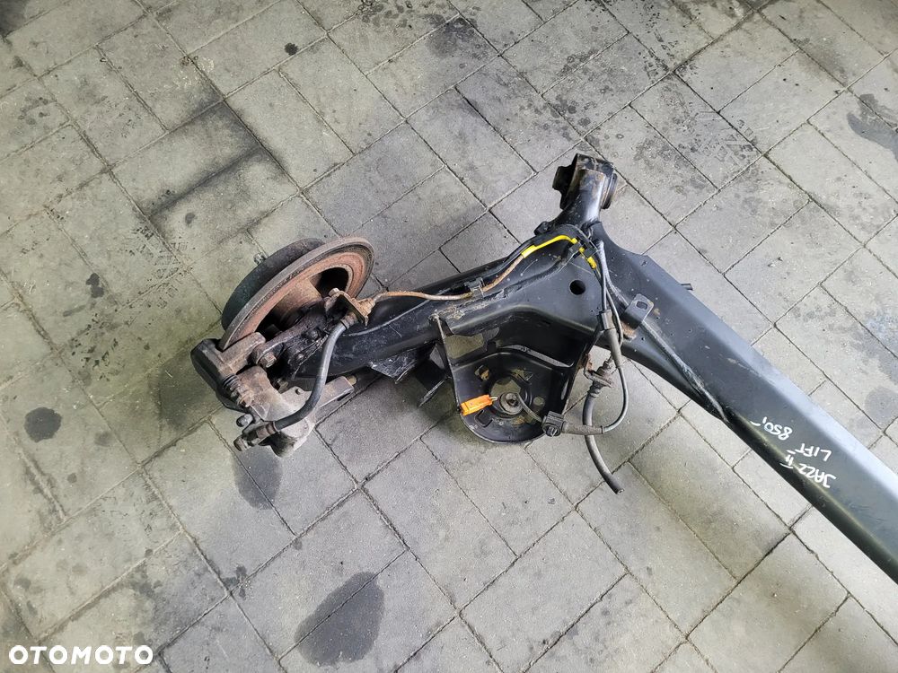Honda Jazz II 05-08 lift Belka tylna zawieszenia - 4