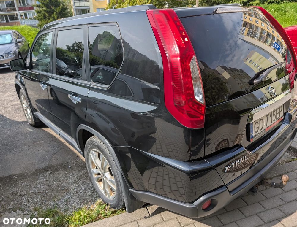 Nissan X-Trail 2.0 dCi SE - 2