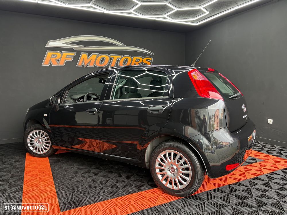 Fiat Grande Punto - 27