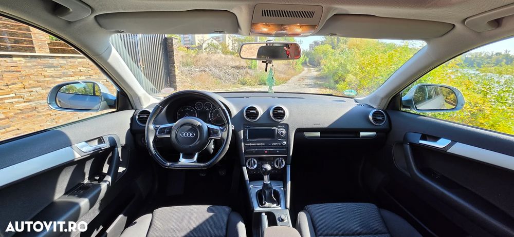 Audi A3 Sportback - 4