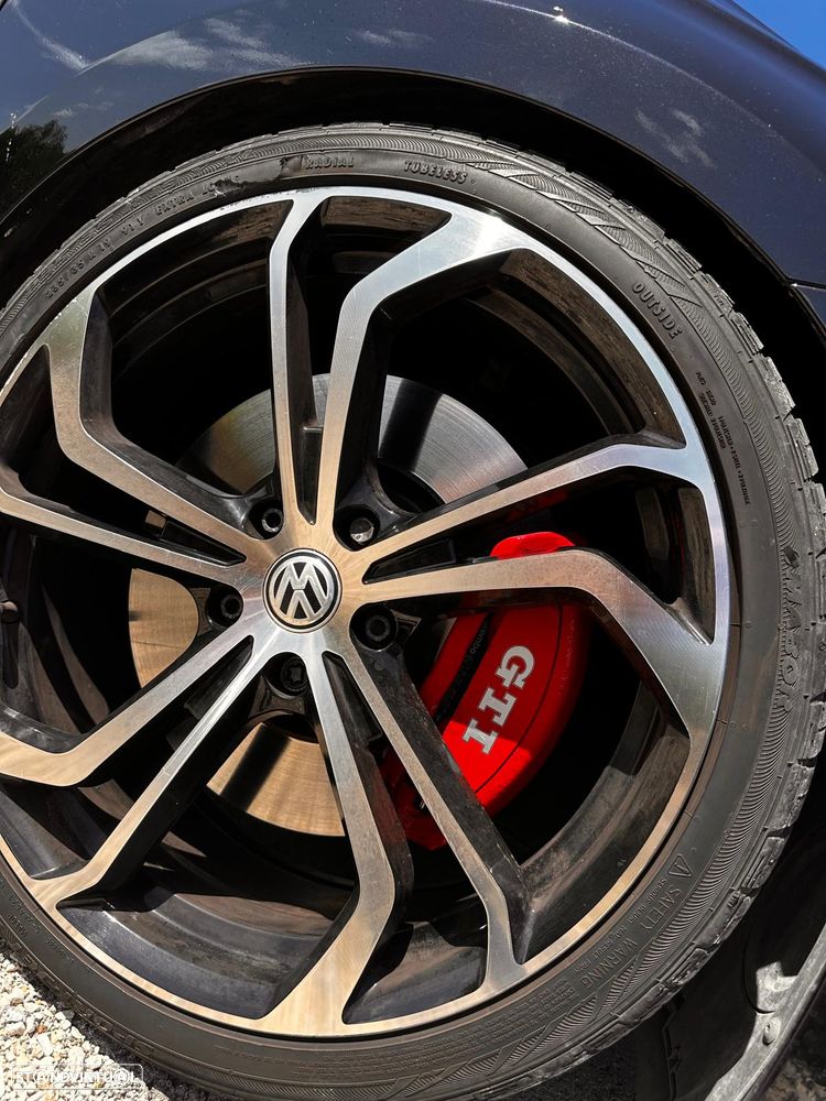 VW Golf GTI 2.0 TSI OPF DSG Performance - 9