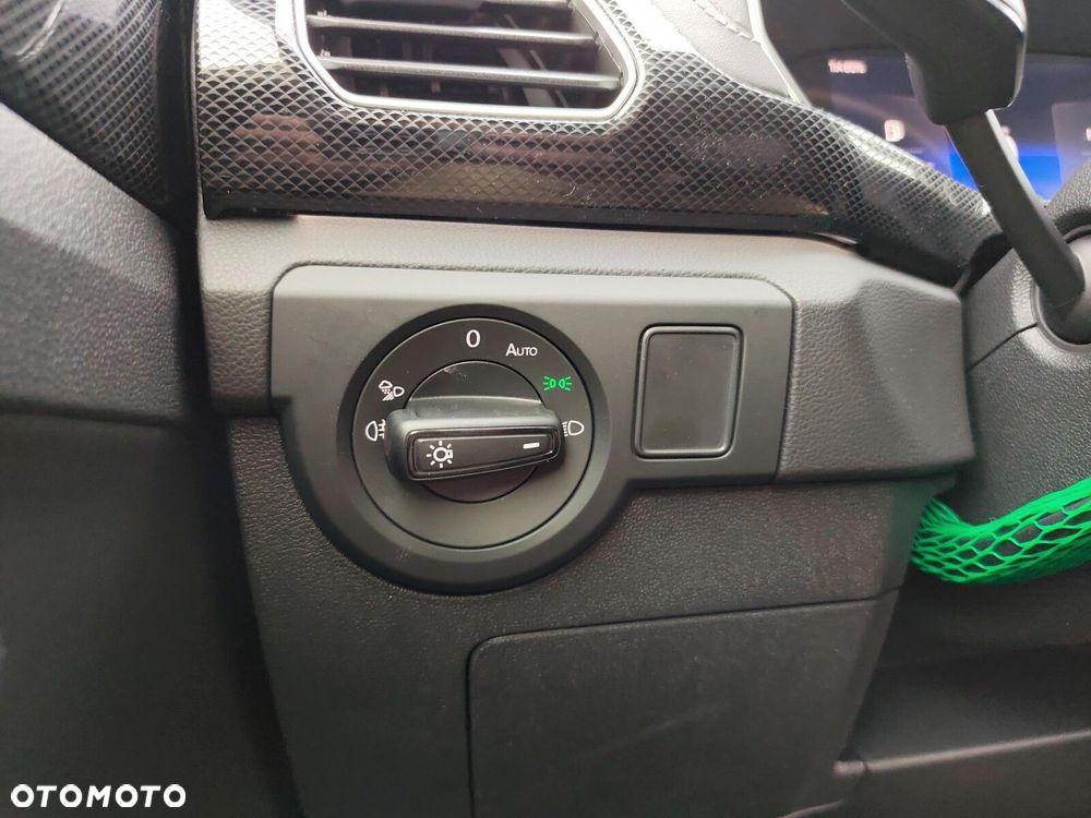 Volkswagen T-Cross 1.0 TSI R-Line Plus DSG - 25