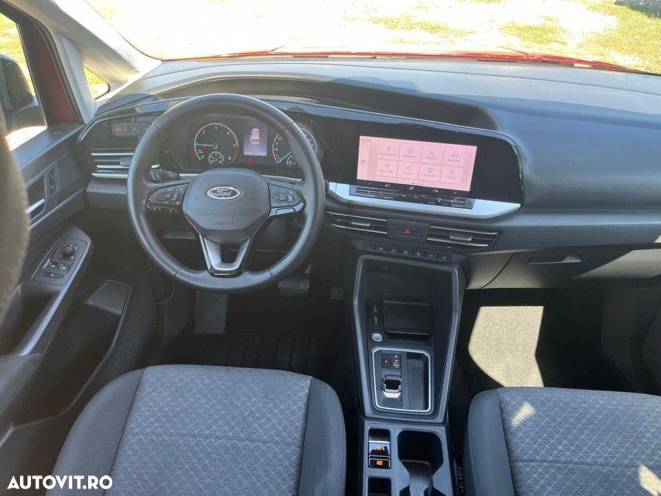 Ford Tourneo Connect - 12