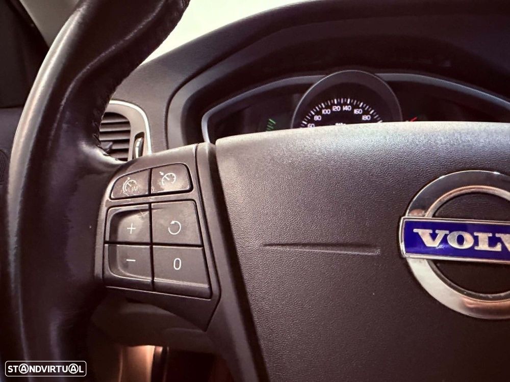 Volvo V40 1.6 D2 Kinetic - 9