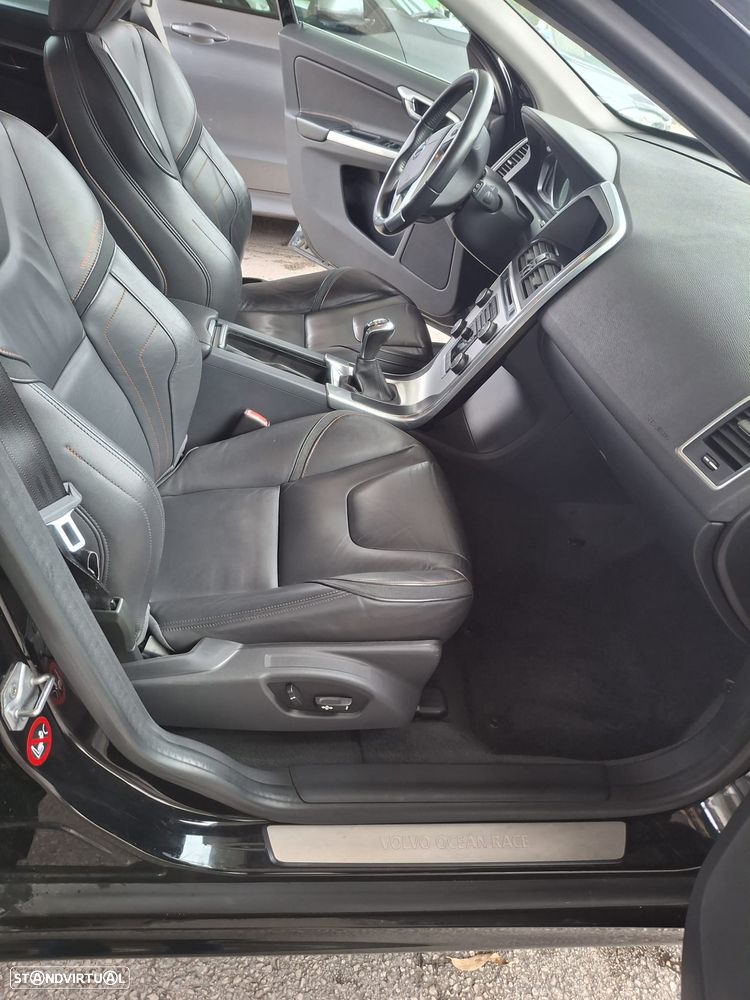 Volvo XC 60 2.0 D4 VOR - 10