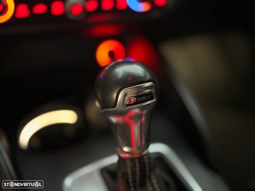 Audi S3 Sportback 2.0 TFSi quattro S tronic - 49