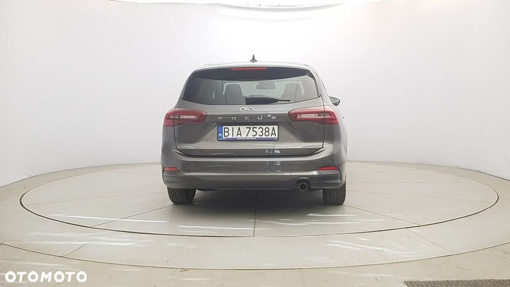 Ford Focus - 6