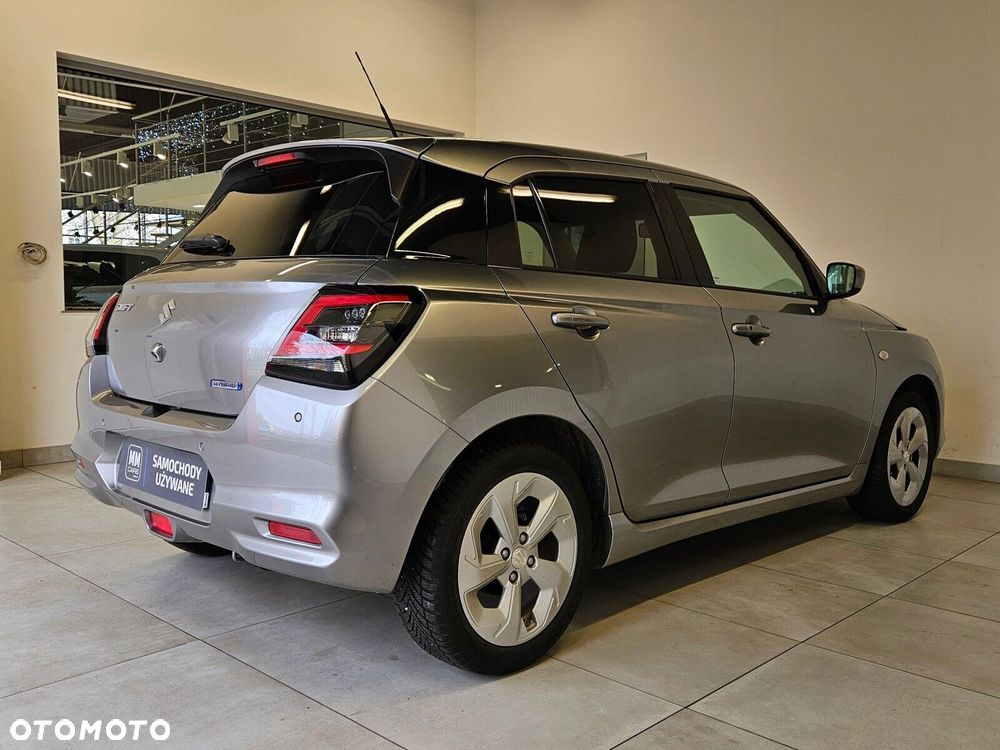 Suzuki Swift - 6