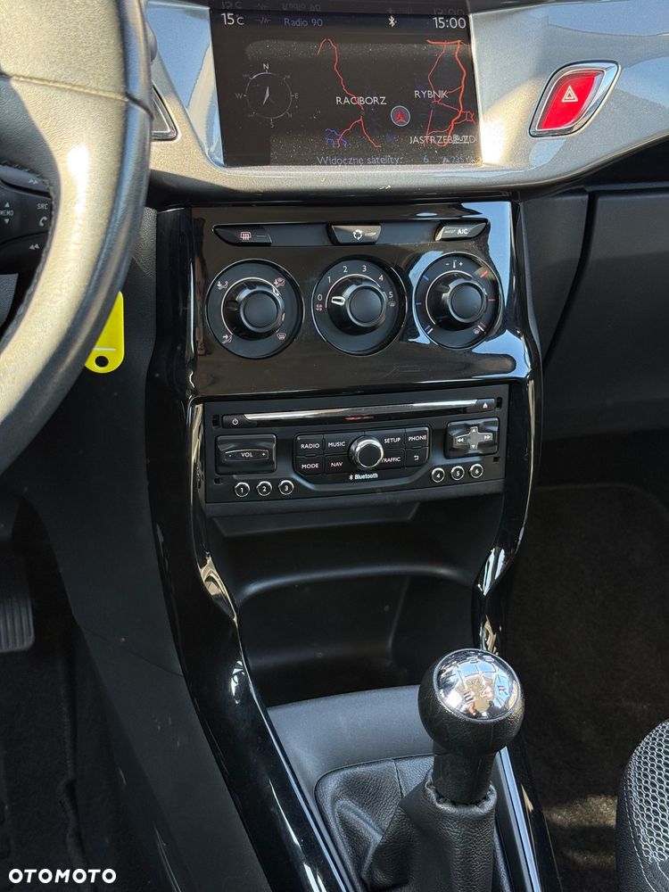 Citroën C3 e-HDi 90 FAP Exclusive - 17