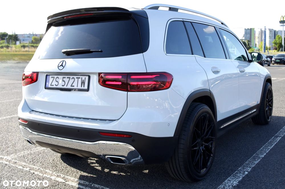 Mercedes-Benz GLB 200 7G-DCT - 7