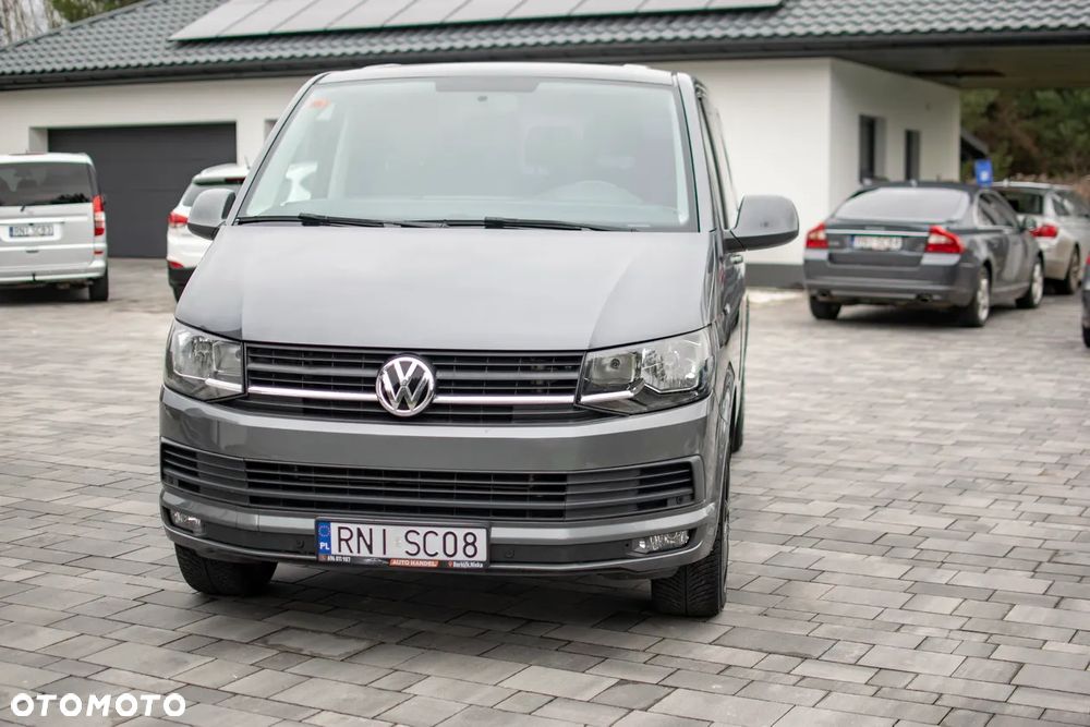 Volkswagen Caravelle - 27