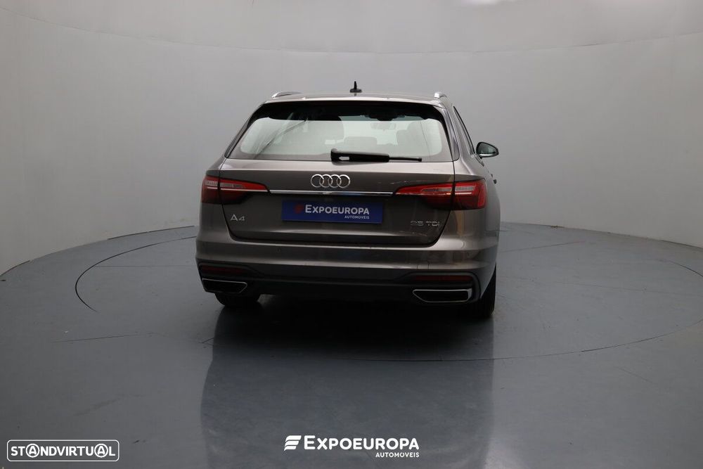 Audi A4 Avant 35 TDI Advanced S tronic - 6