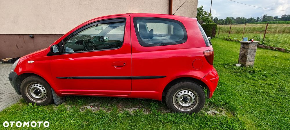 Toyota Yaris 1.0 Base - 7