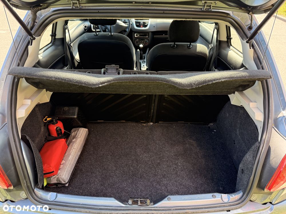 Peugeot 206 plus 60 - 18