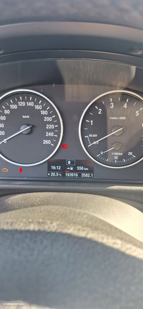 BMW 316 i Luxury Line - 9