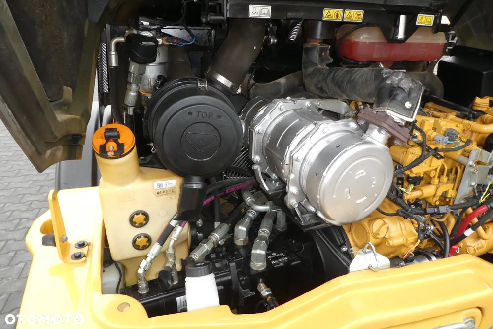 Caterpillar 906M Z NIEMIEC BIEGI DROGOWE PŁYWAJĄCA ŁYZKA - 10