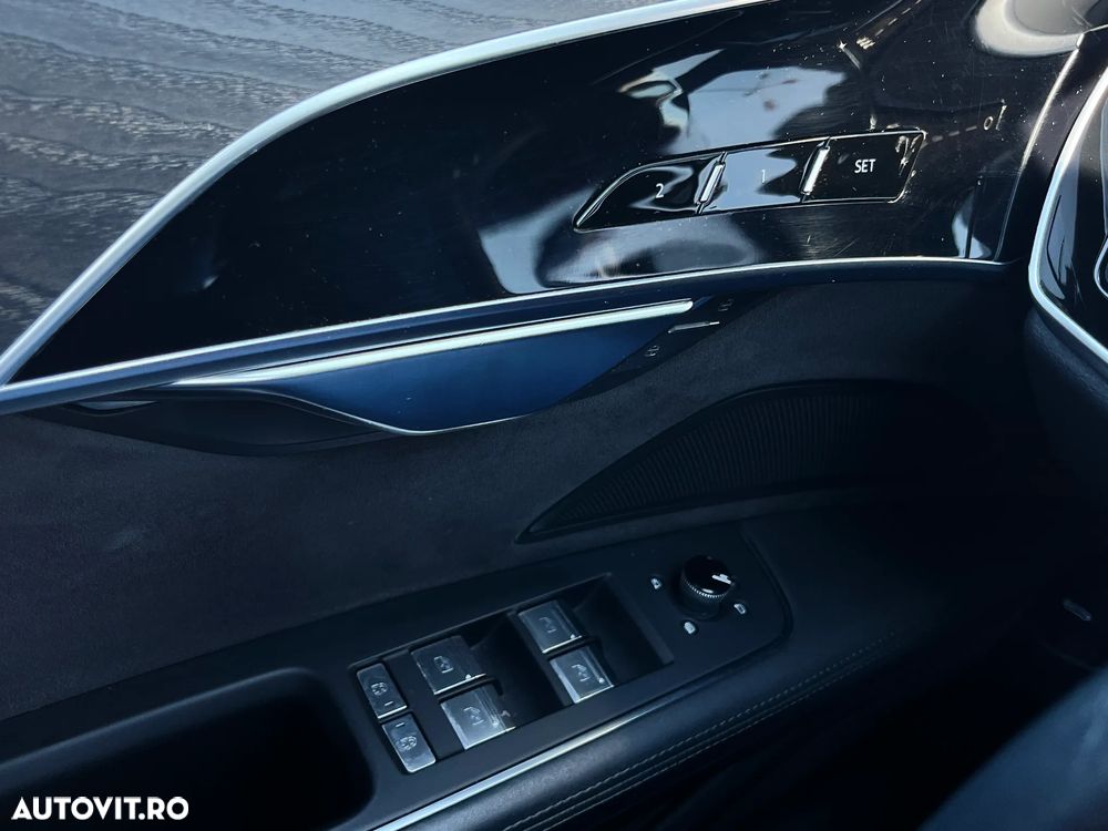 Audi A8 - 25