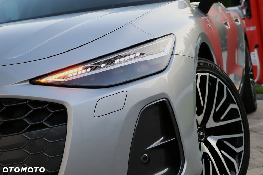 Audi A6 Avant - 11