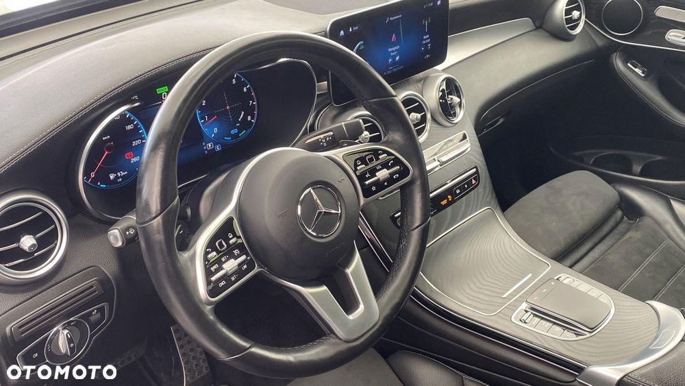 Mercedes-Benz GLC 300 4-Matic - 15