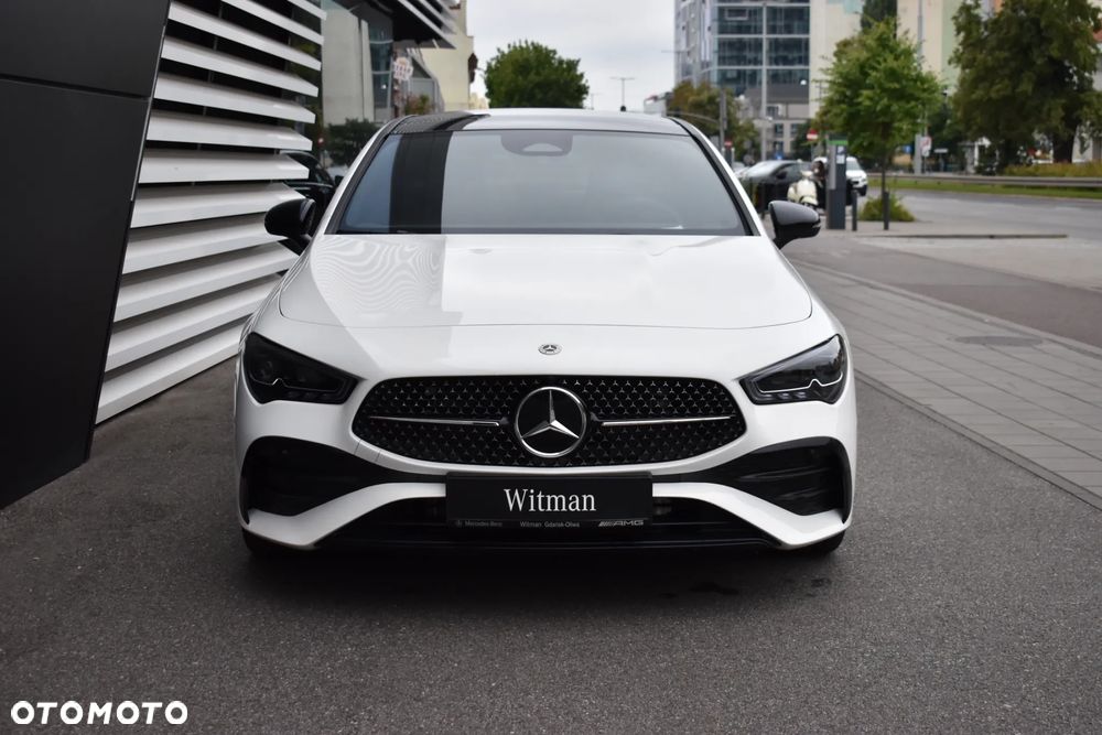 Mercedes-Benz CLA - 2