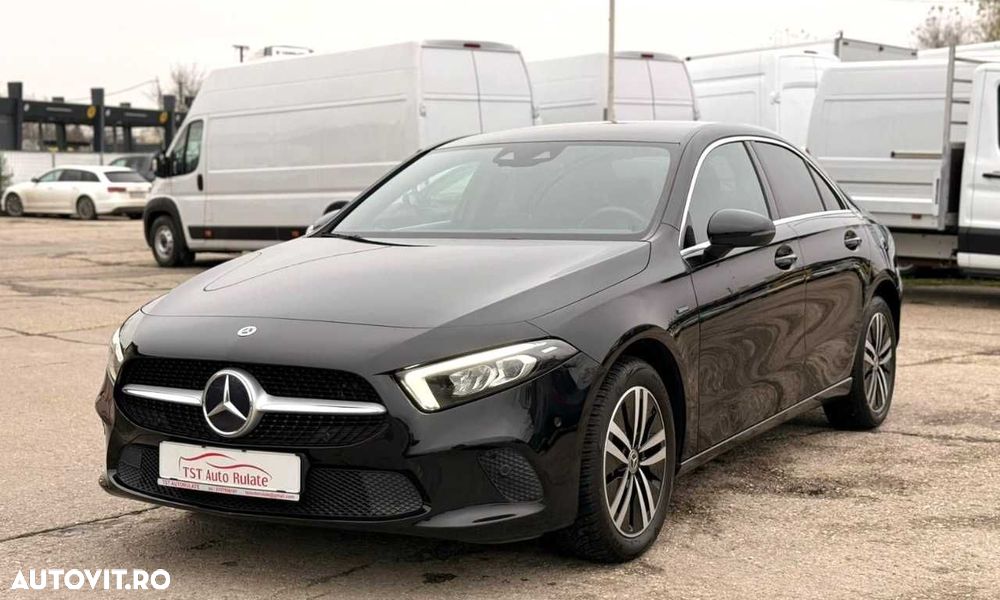 Mercedes-Benz A 250 - 3