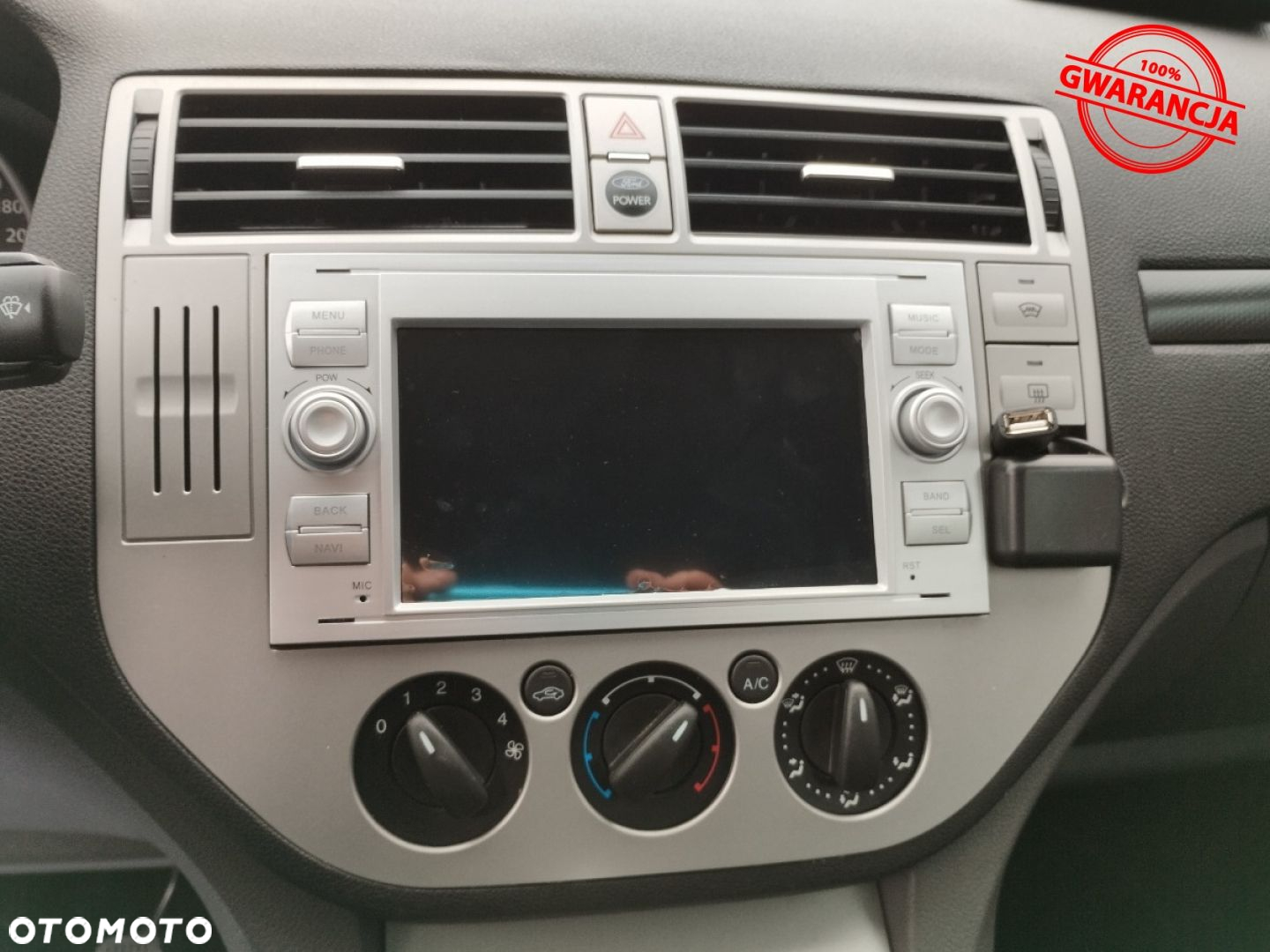 Ford Kuga - 34