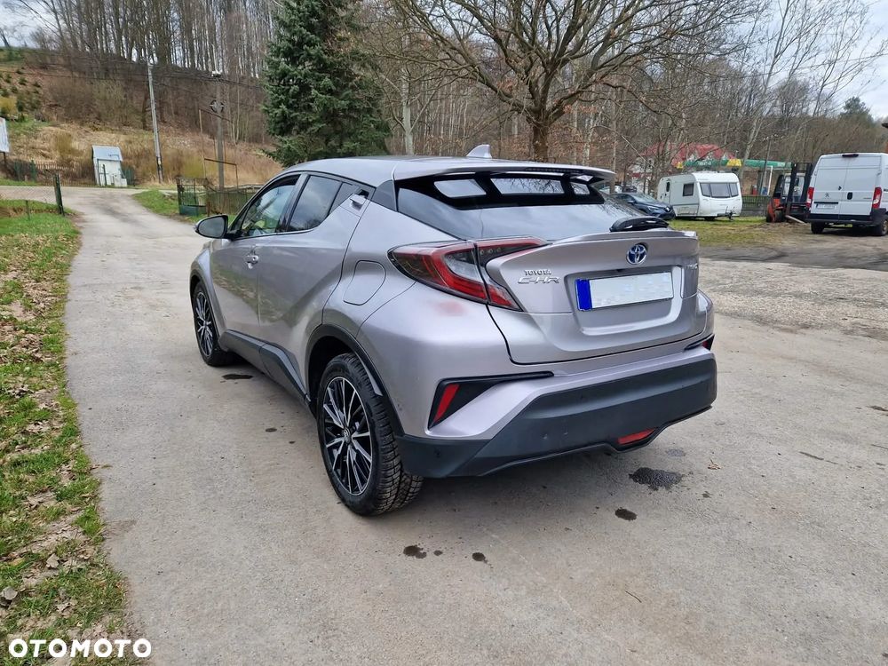 Toyota C-HR - 7