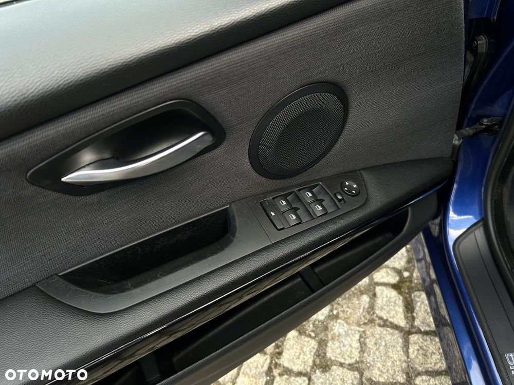 BMW Seria 3 - 37