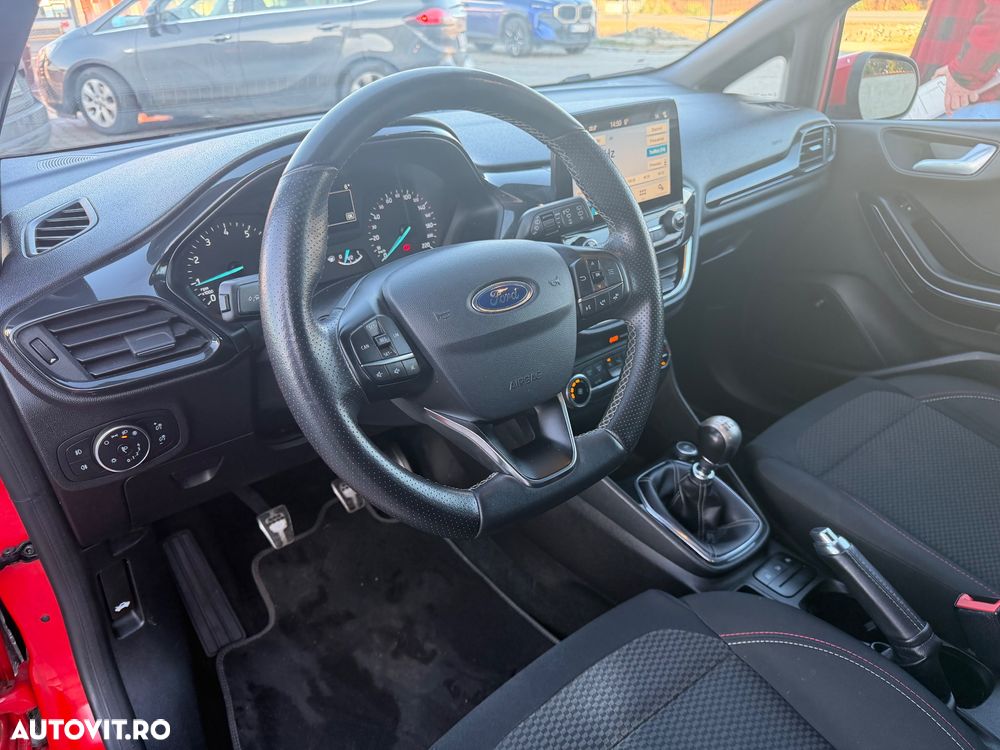 Ford Fiesta 1.0 EcoBoost S&S ST-LINE - 18