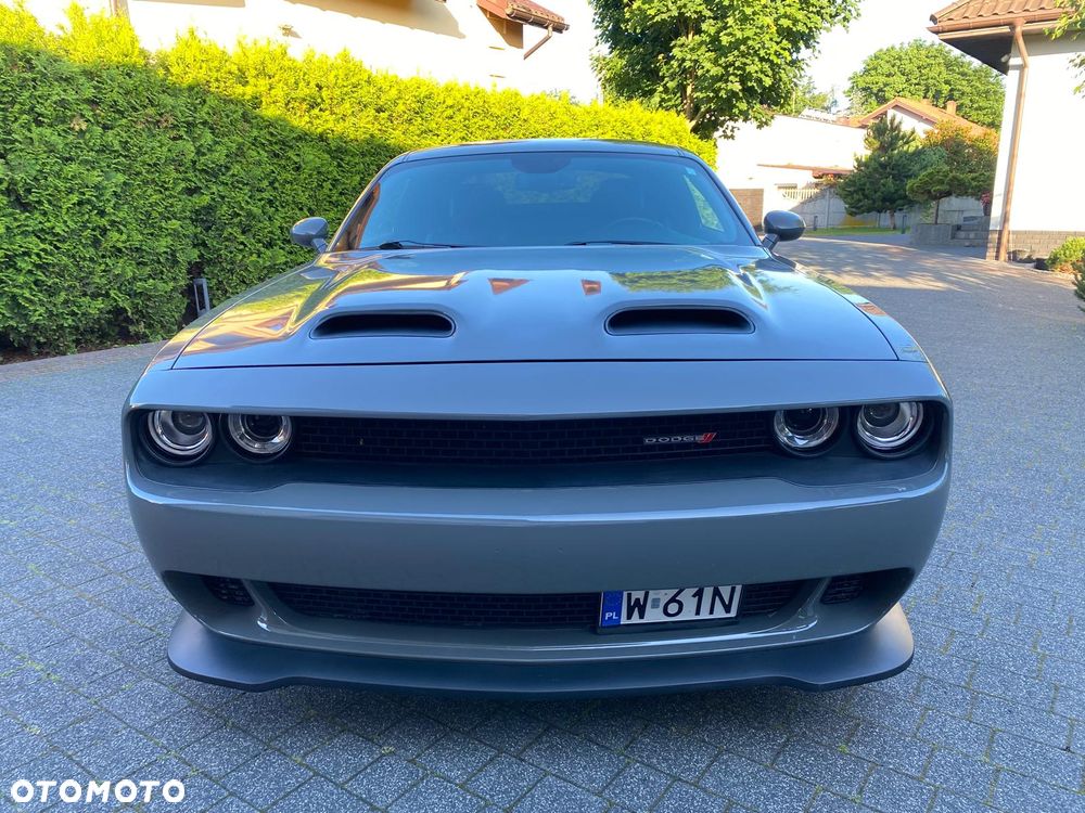 Dodge Challenger - 3