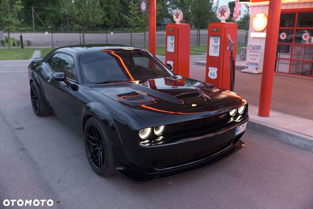 Dodge Challenger 6.2 Hellcat Widebody - 2