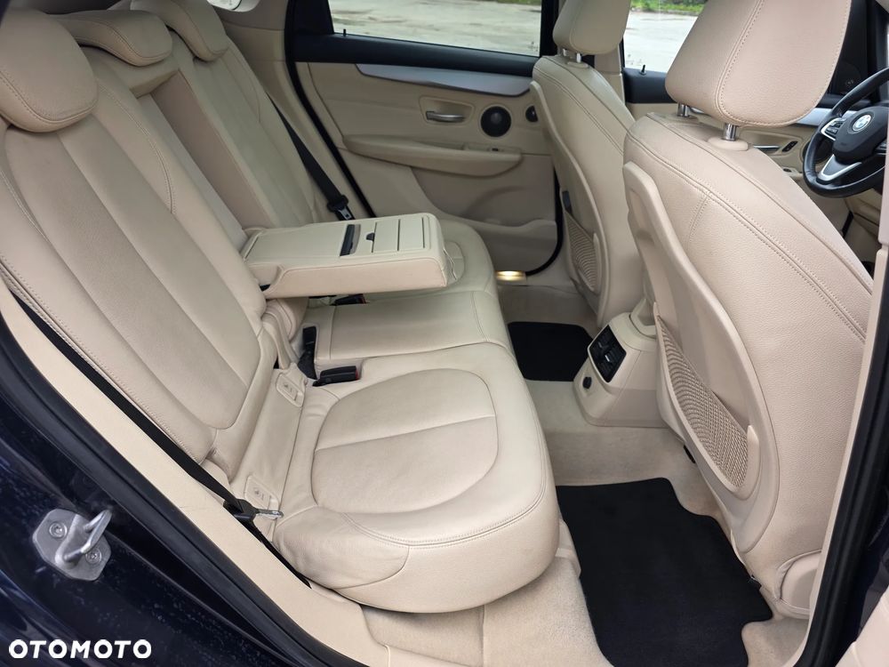 BMW Seria 2 220d Sport-Aut Sport Line - 23