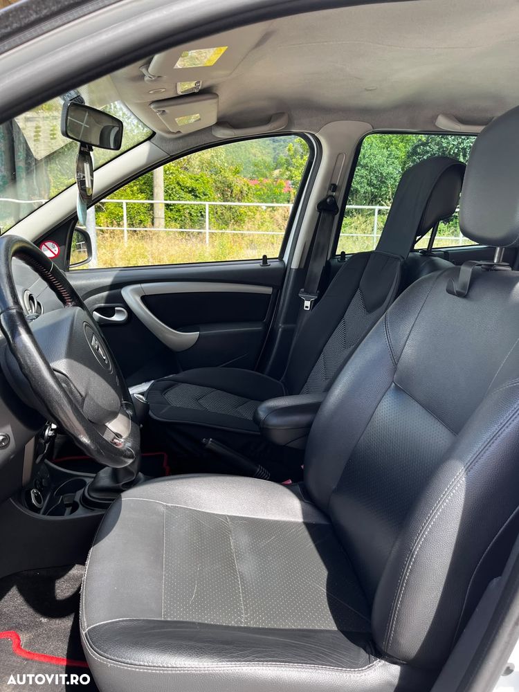 Dacia Duster - 8