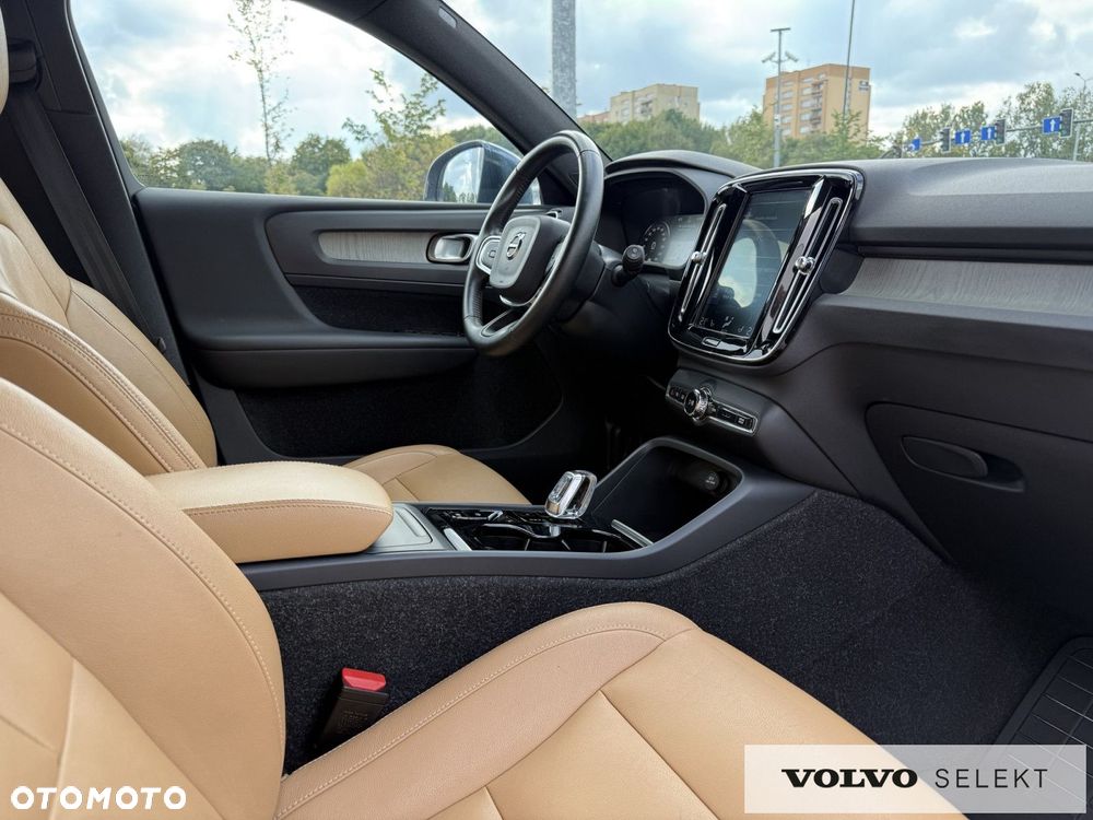 Volvo XC 40 - 21